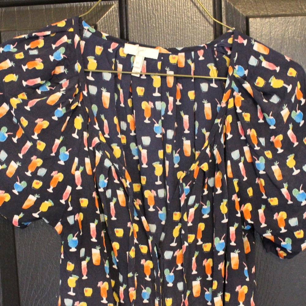 Joie Cocktail Pattern Button Down Blouse Size Xs - image 5